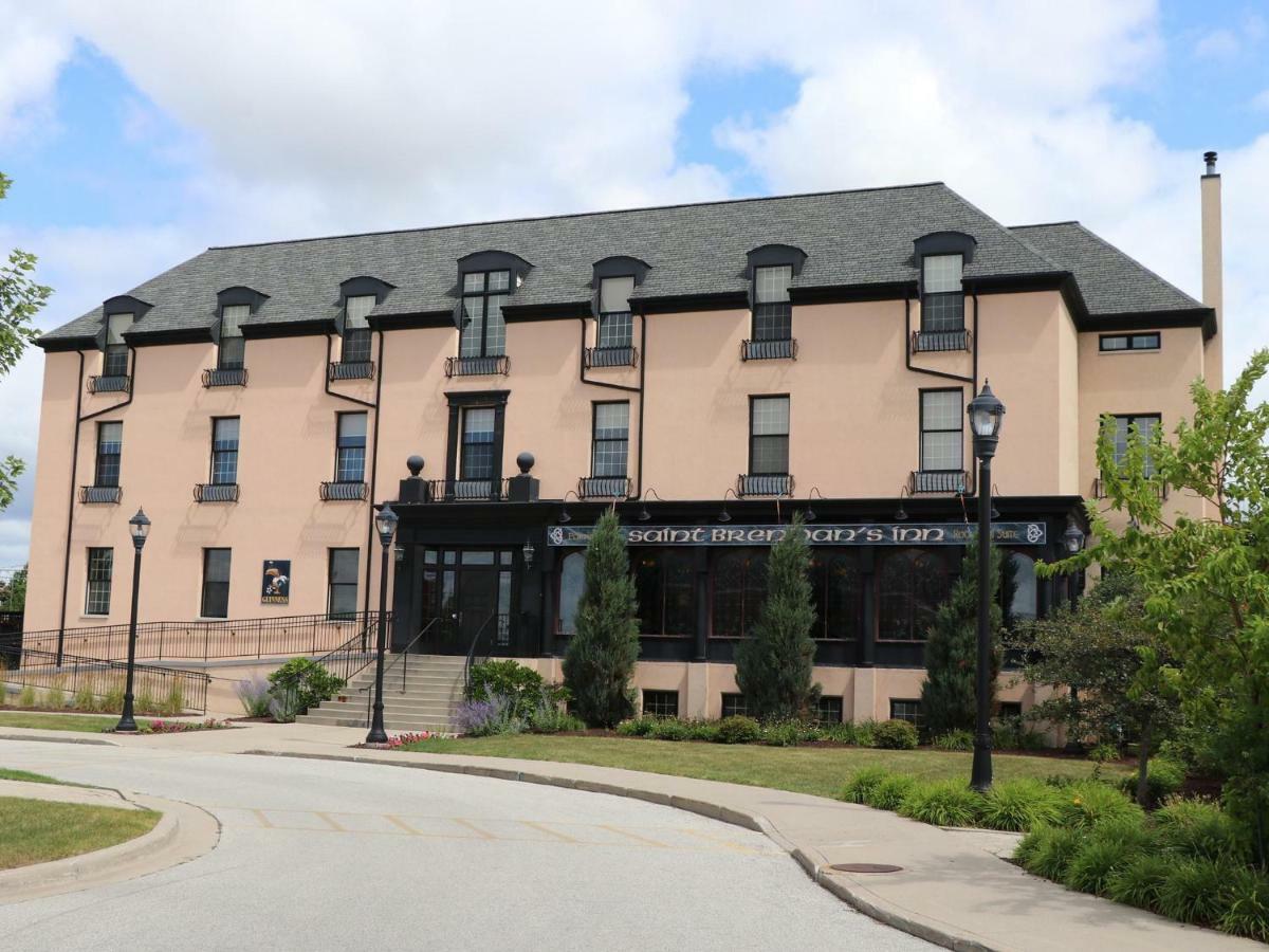 Saint Brendan'S Inn Green Bay Bagian luar foto